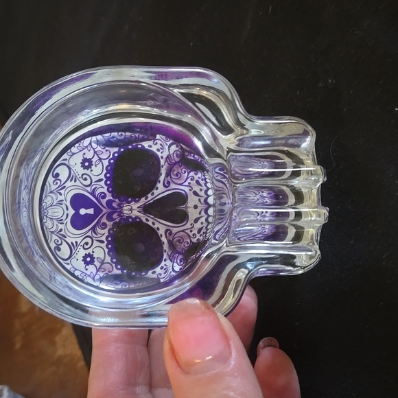 Sugar Skull Glass Ashtray - Picture 2 of 3